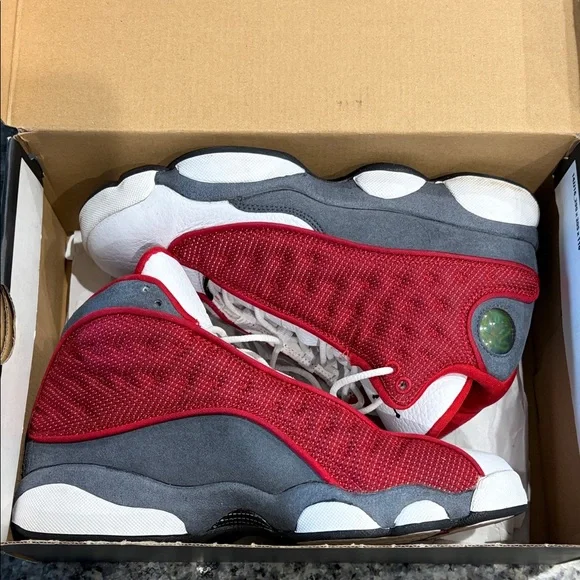 Jordan Kids Sneakers in Red and White - Picture 15 of 16